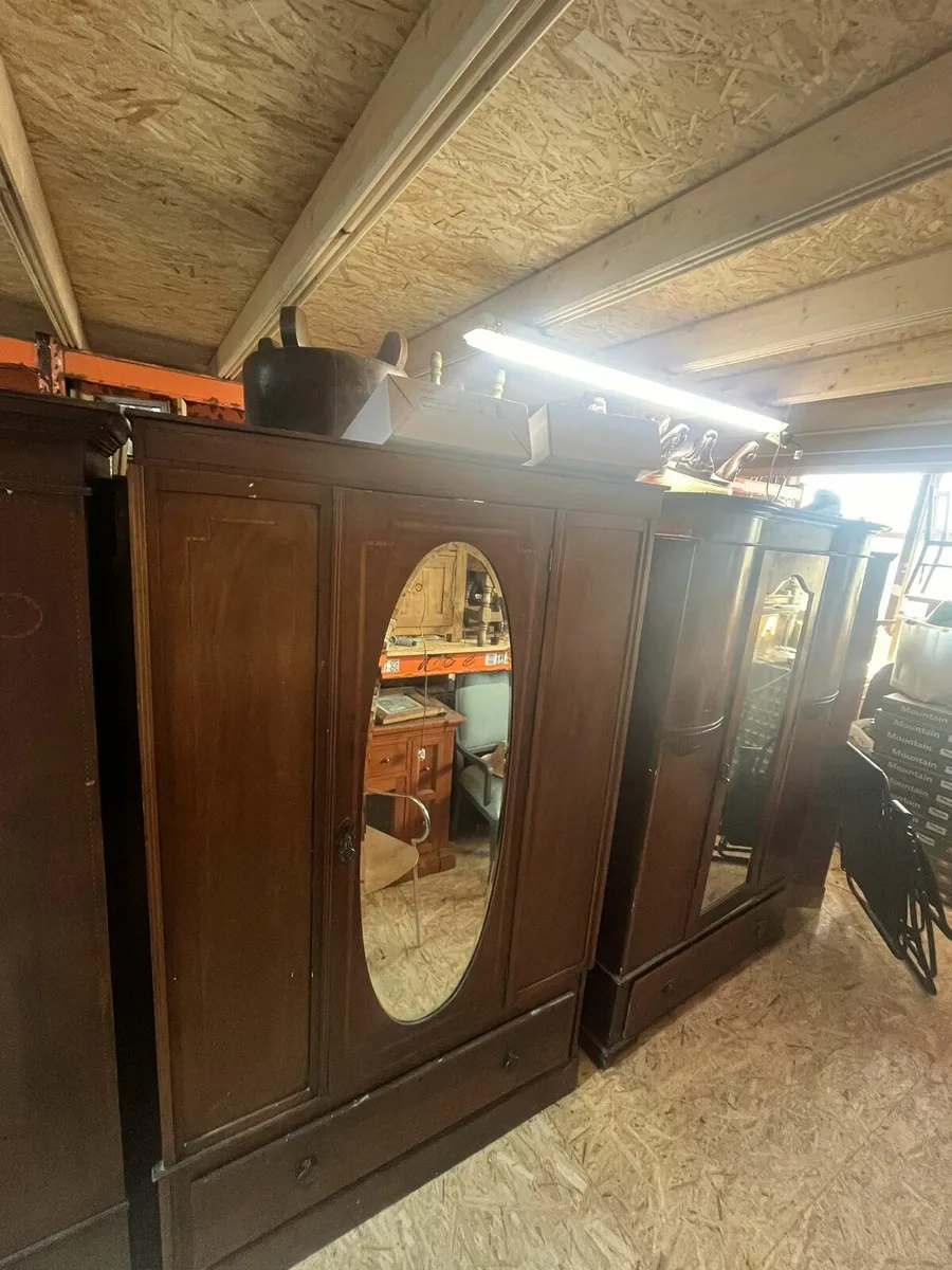 Mirror Fronted Double Wardrobe With Base Drawer