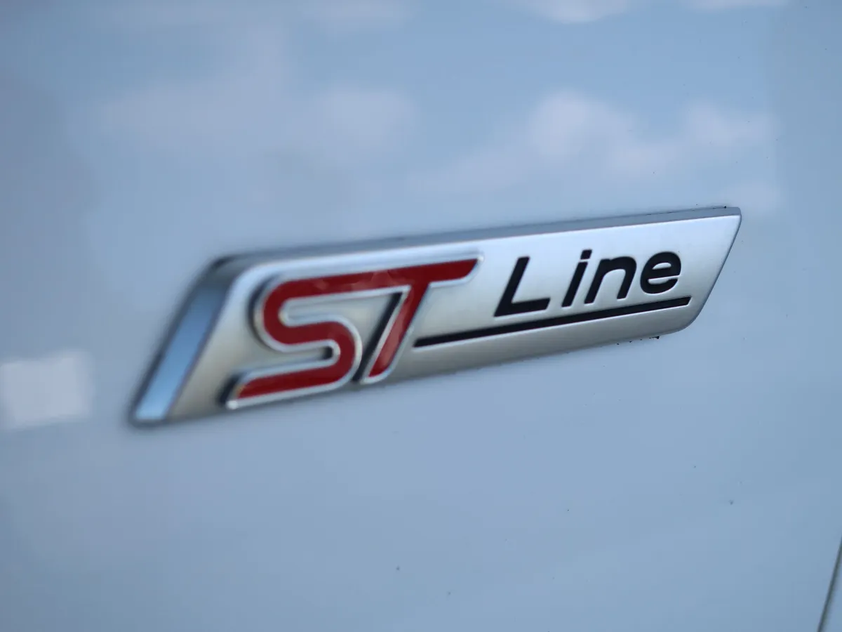 2019 FORD MONDEO  ST-LINE 2.0L 150PS 5DR - Image 4
