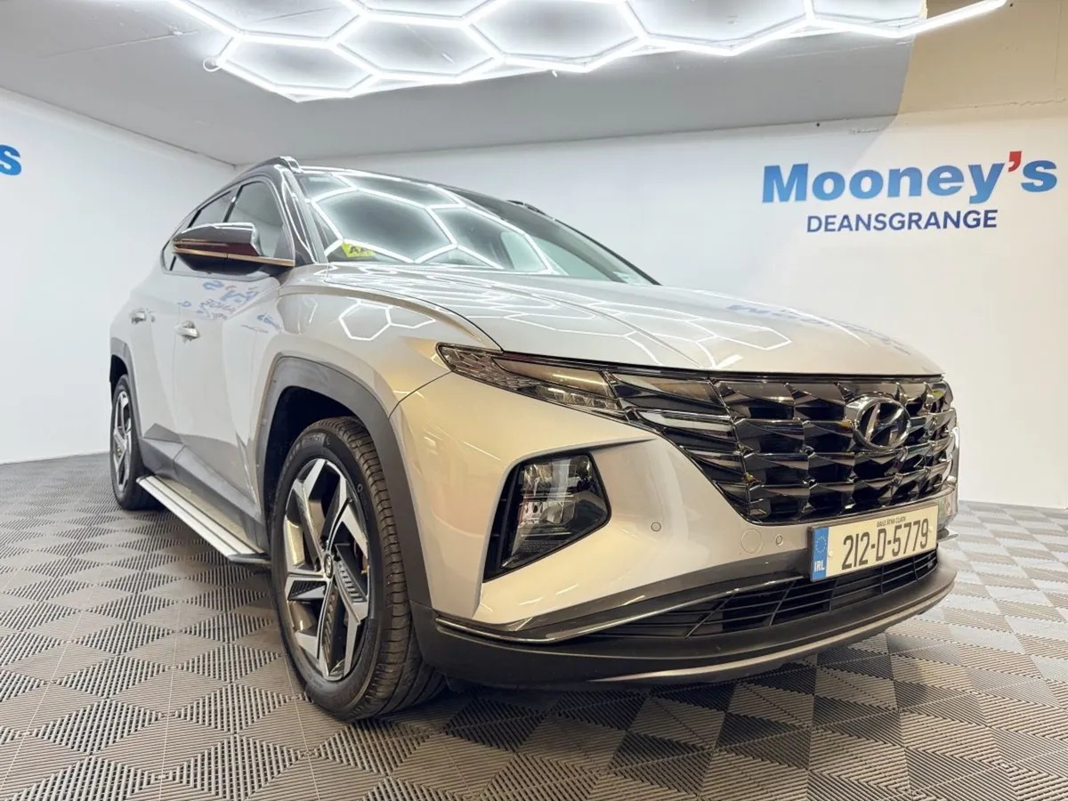 Hyundai Tucson 2WD Executive Plus HEV Auto - Image 1