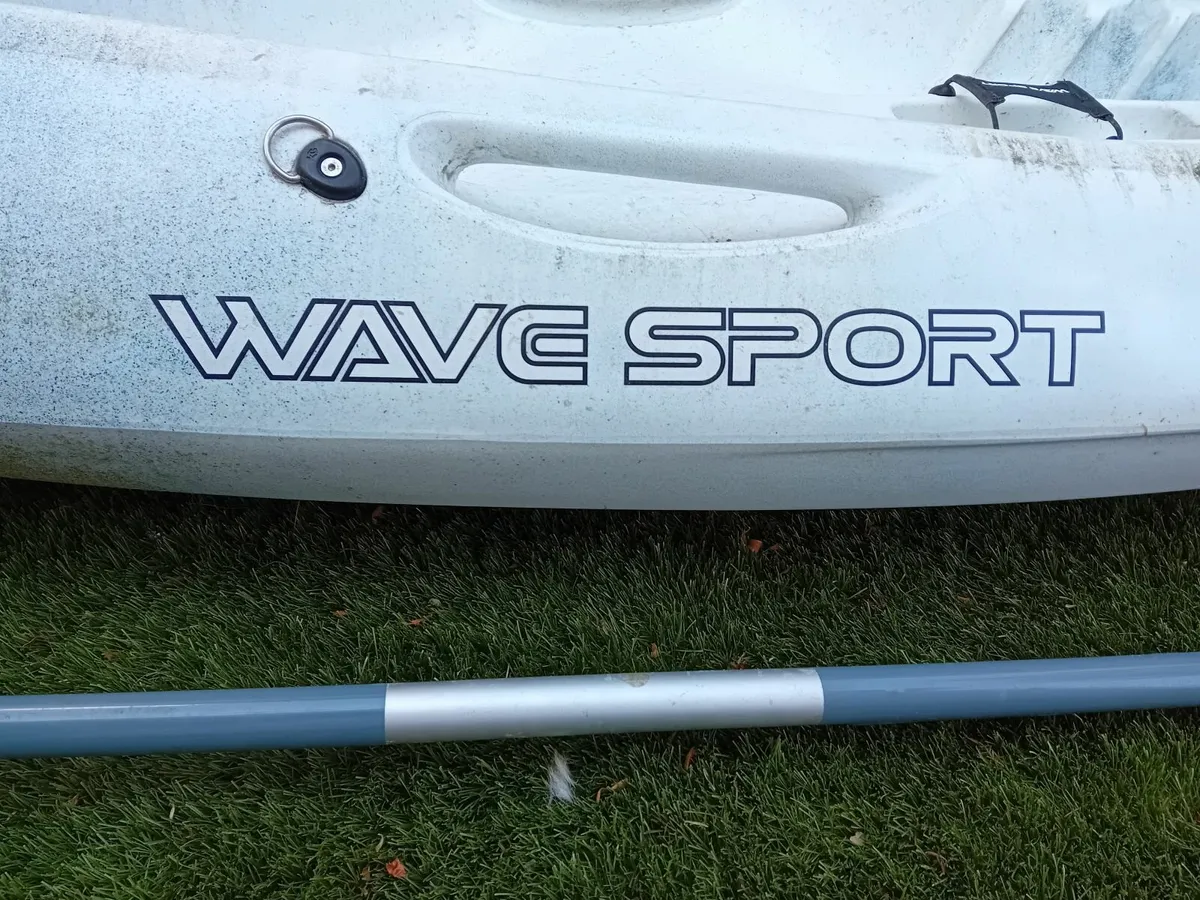 2 new canoes with a stand - Image 3