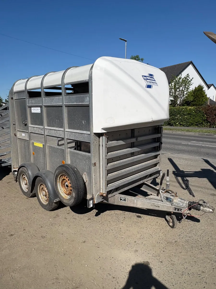 Ifor Williams 8ft cattle trailer - Image 1
