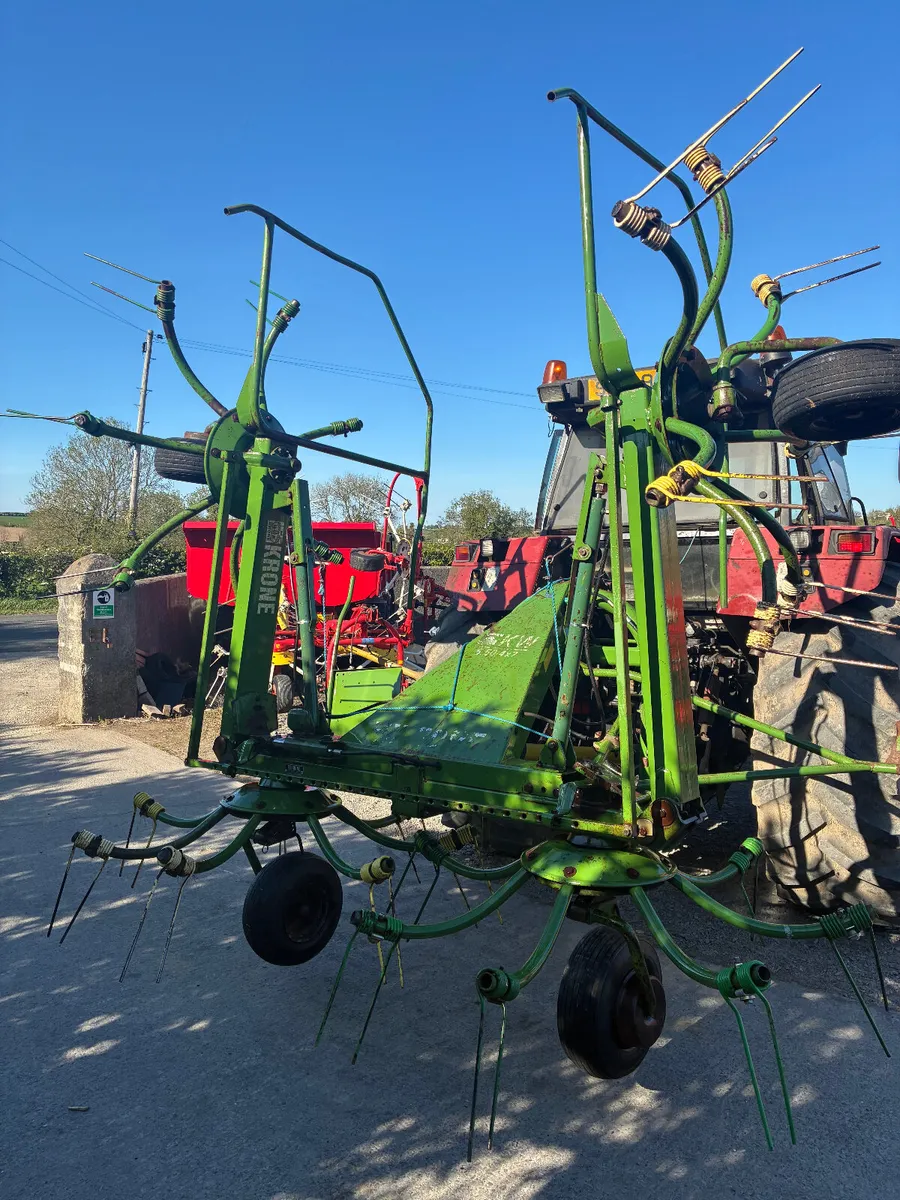 Krone 5.50 4 Rotor Tedder - Image 2