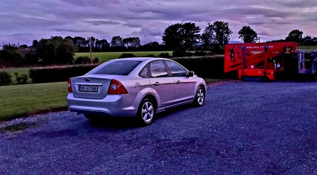 Ford Focus - Image 2