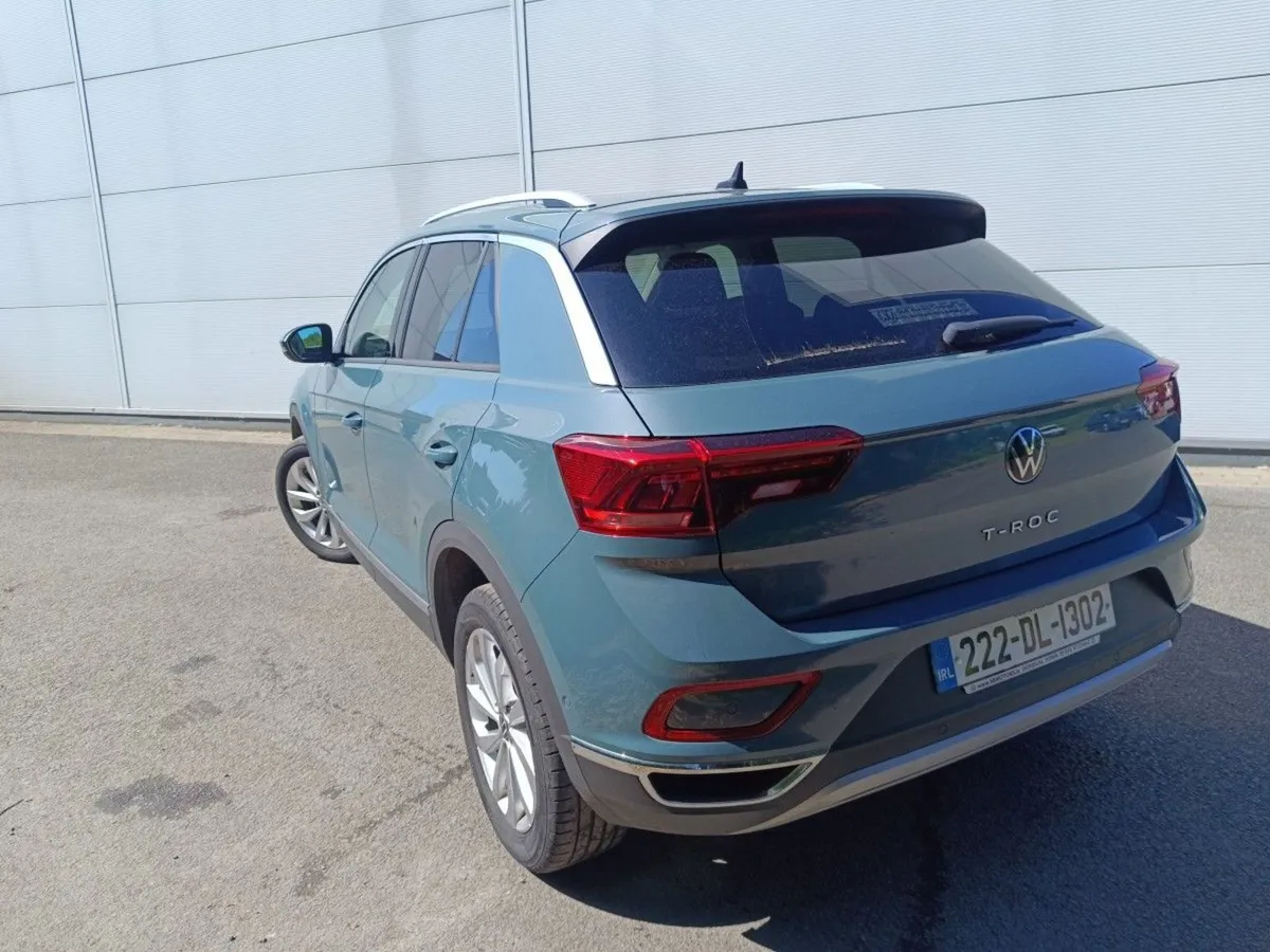 Volkswagen T-Roc 2.0 TDI 116HP Style Rear Camera - Image 3