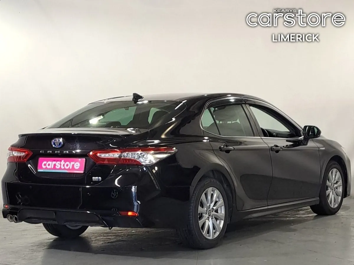 Toyota Camry 2.5 PET HYB - Image 3