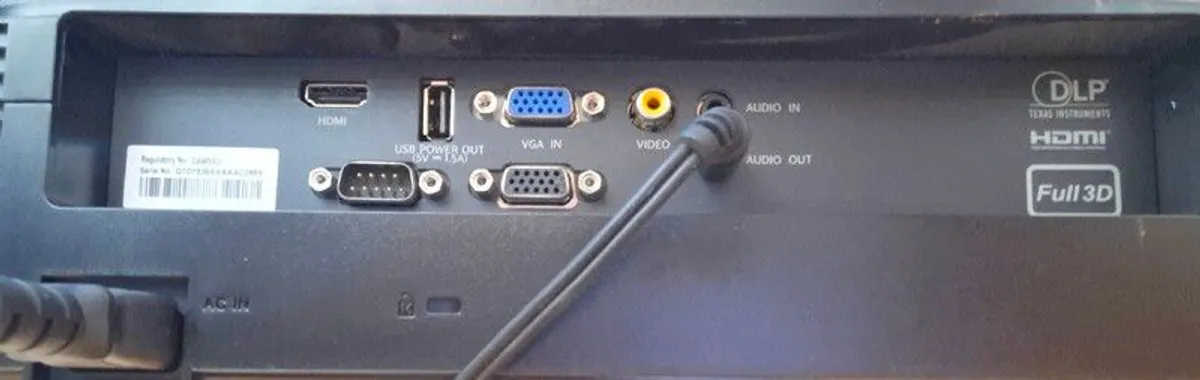 Optoma H116 DLP Projector & Optoma Screen - Image 3