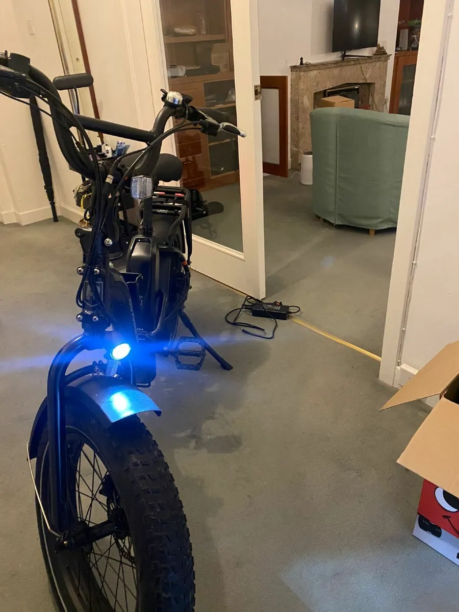 Foldable E-Bike - Image 4