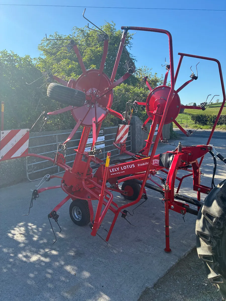 Lely Lotus Stabilo 600 Tedder - Image 1
