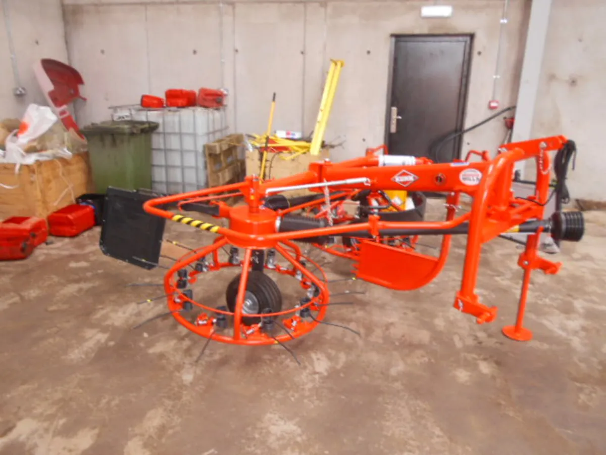 KUHN PZ360 COMBI TEDDER ROWER, 0% - Image 1