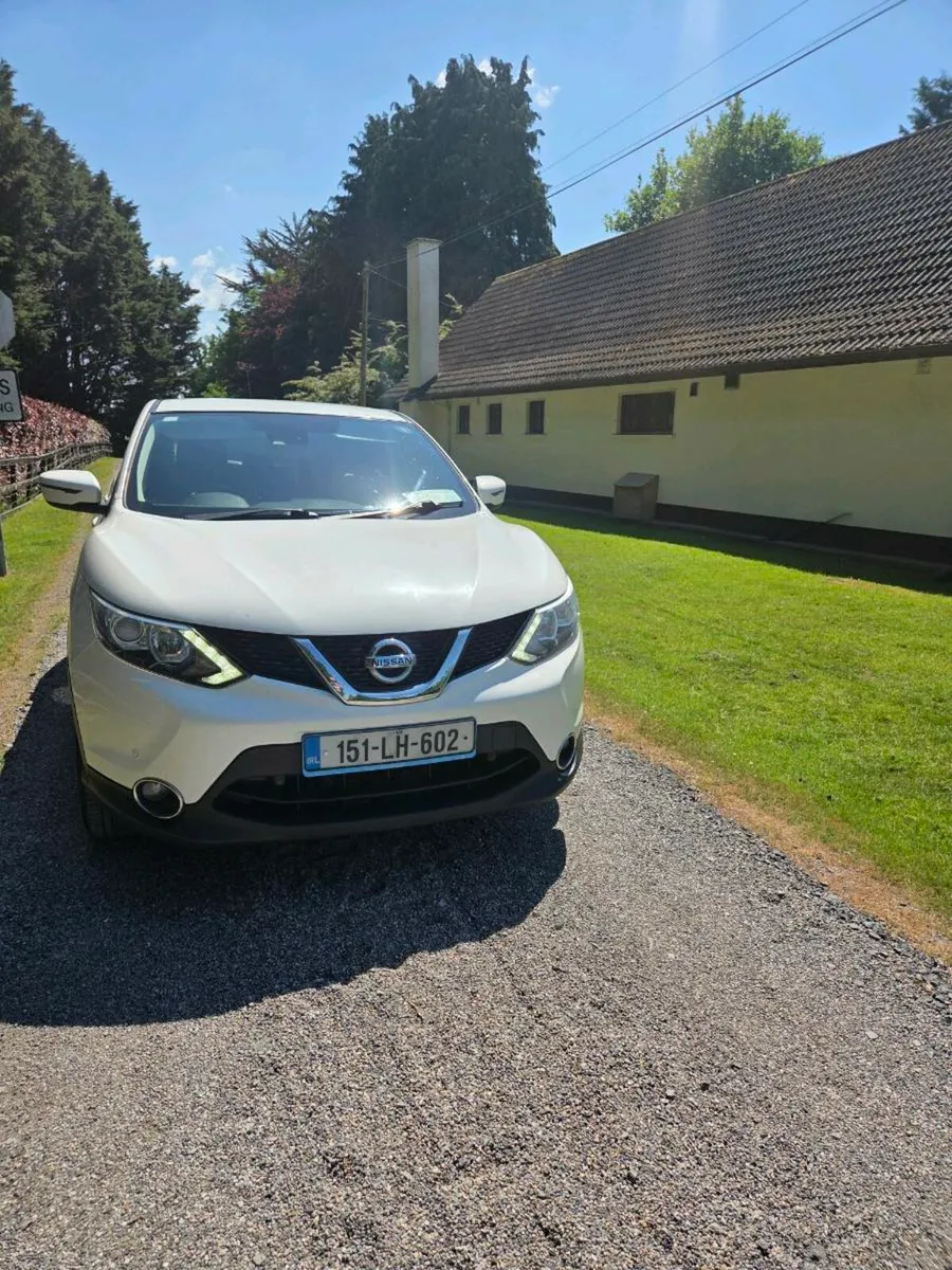 2015 Nissan Qashqai - Image 3