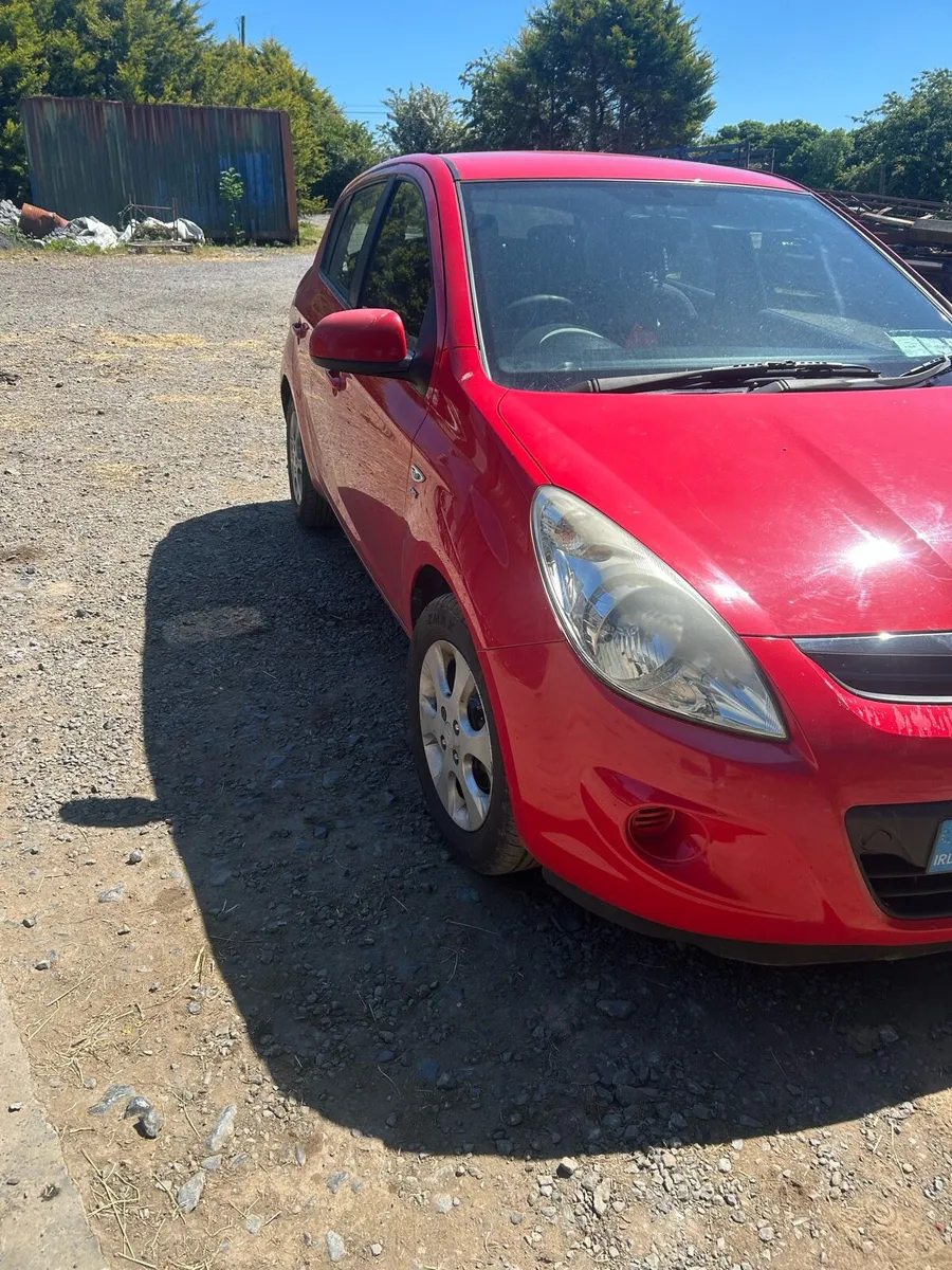 Hyundai i20 - Image 1