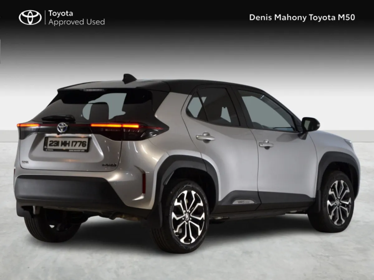 Toyota Yaris Cross LUNA SPORT - Image 2
