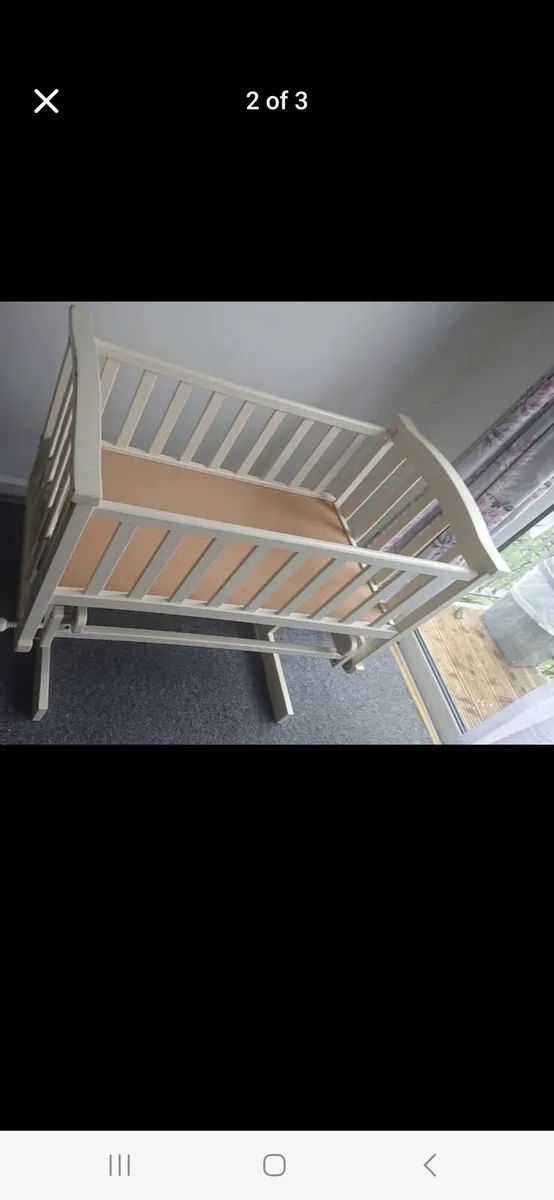 Baby cradle crib