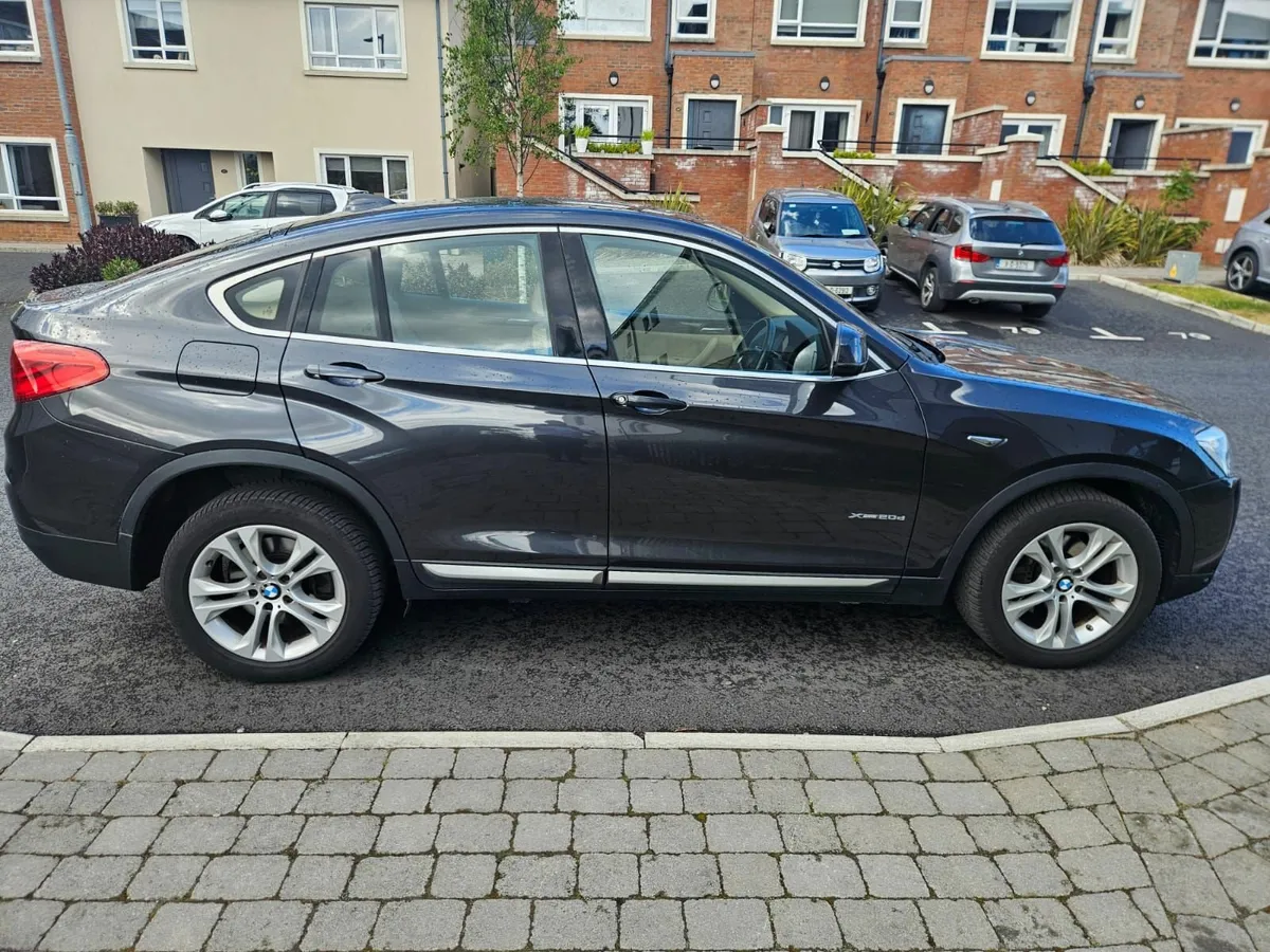 BMW X4 2015 - Image 2