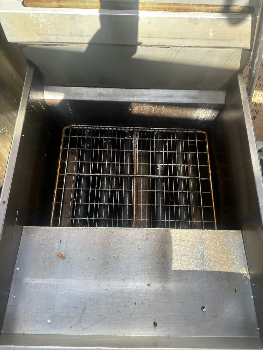 Banks 5 burner gas fryer - Image 1