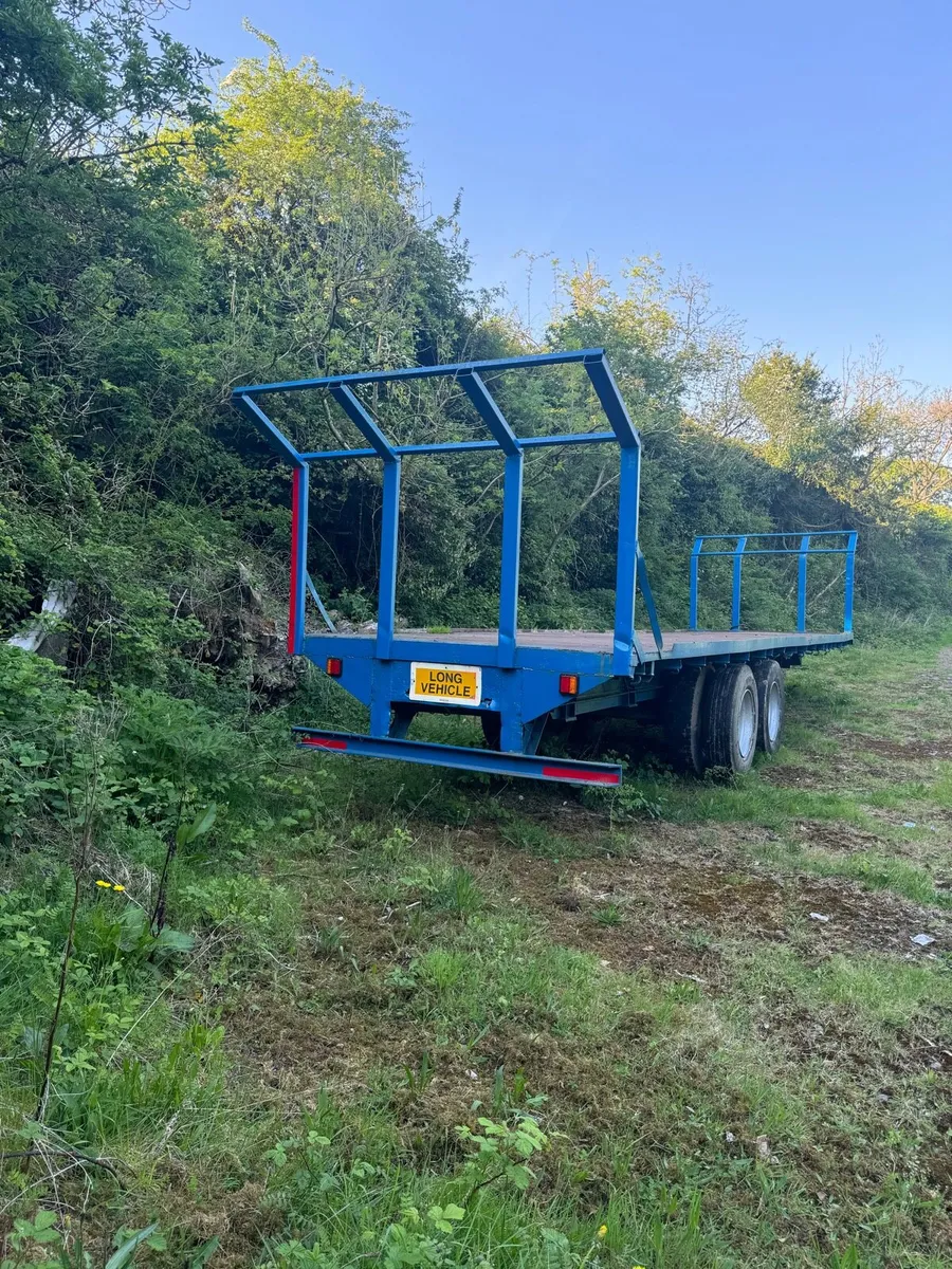 32ft Bale trailer for sale - Image 2