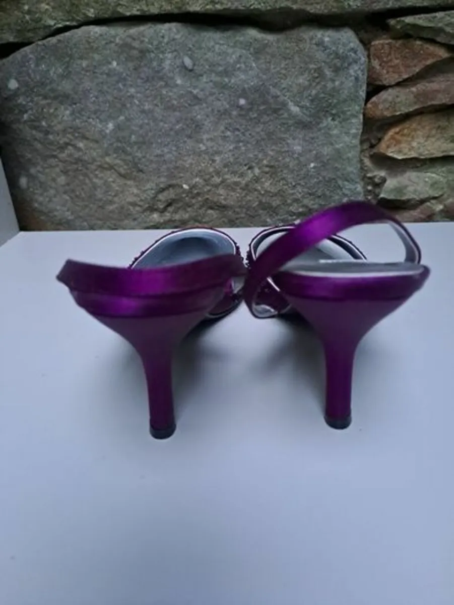 Farfalla London shoes size 6 - Image 3