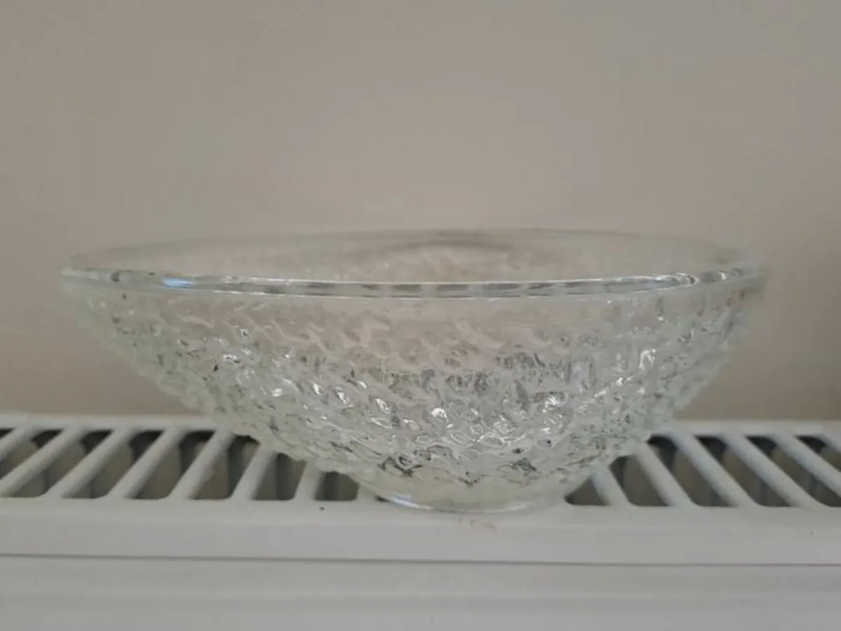 Vintage glass avocado dishes - Image 3