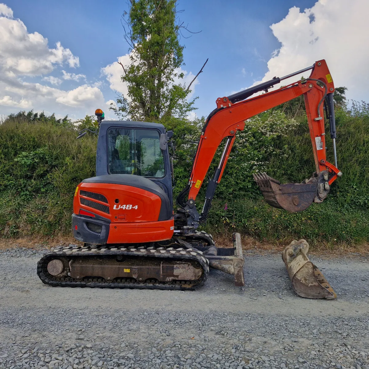 2019 Kubota 48-4 Very tidy - Image 4