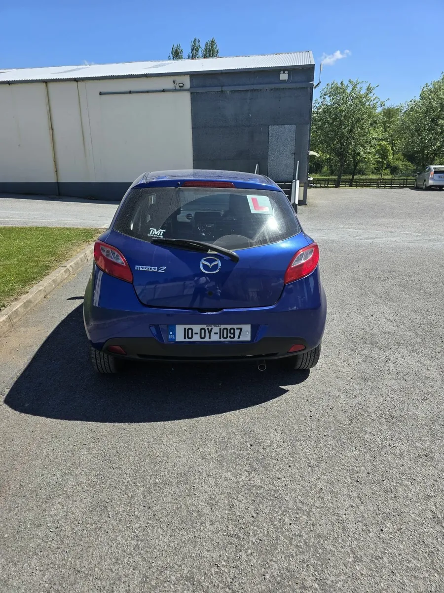 Mazda Mazda2 2010 - Image 2