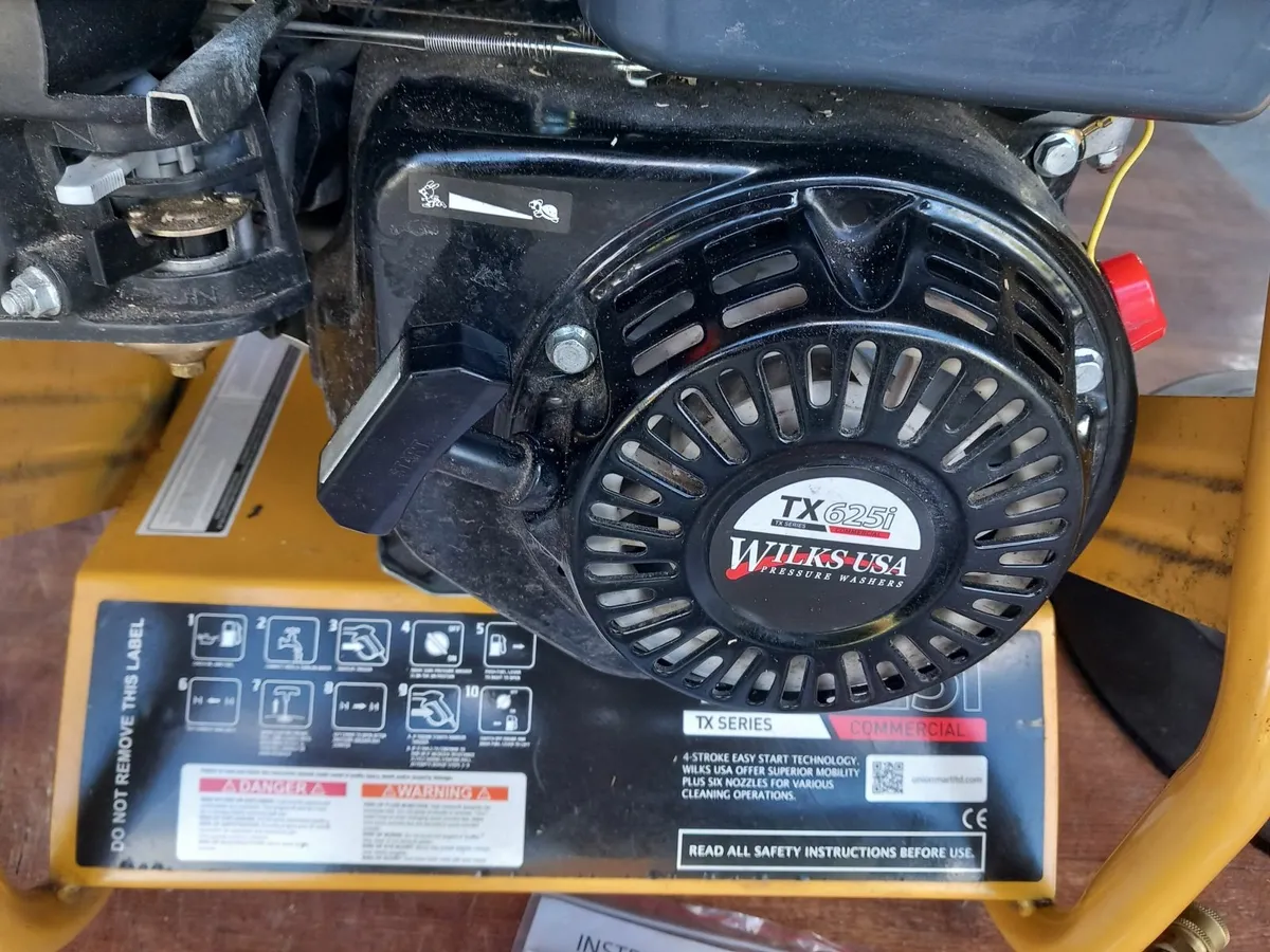 Wilks USA TX625i Petrol Pressure Washer (7.0HP) - Image 4