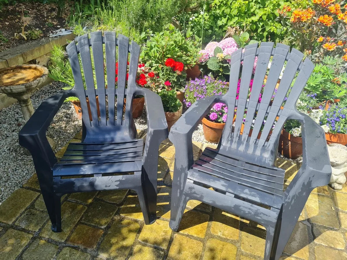 garden chairs