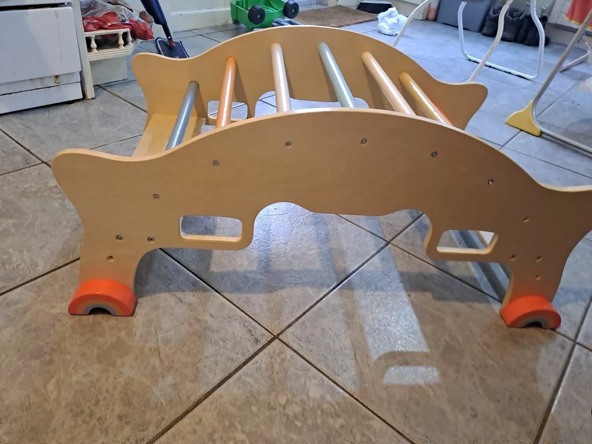 Wooden climbing arch for kid's - Image 2