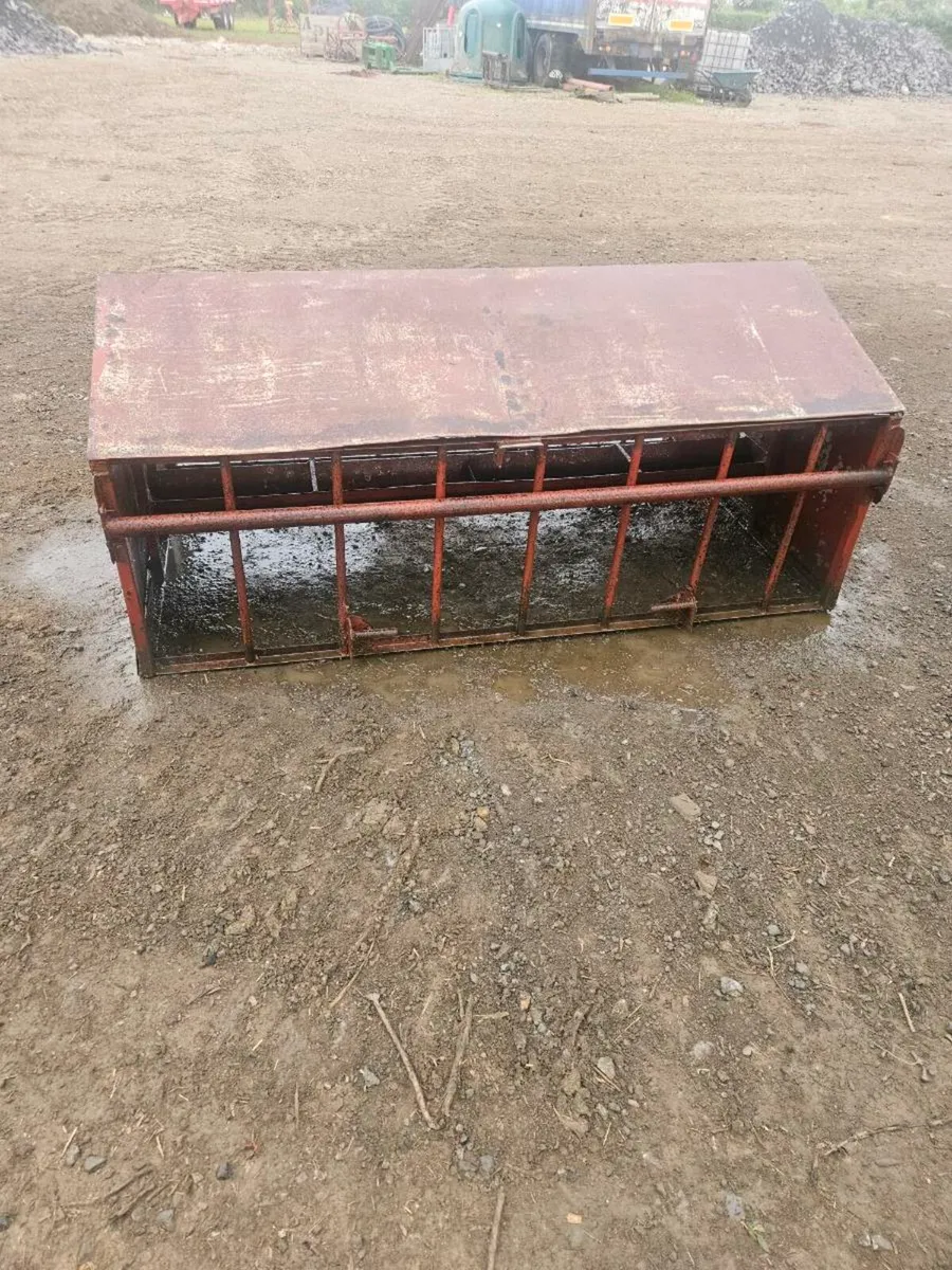 Lamb creep feeder - Image 2