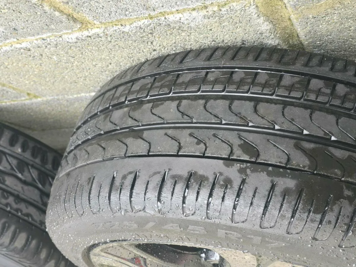 Genuine 17inch Honda Alloys - Image 4