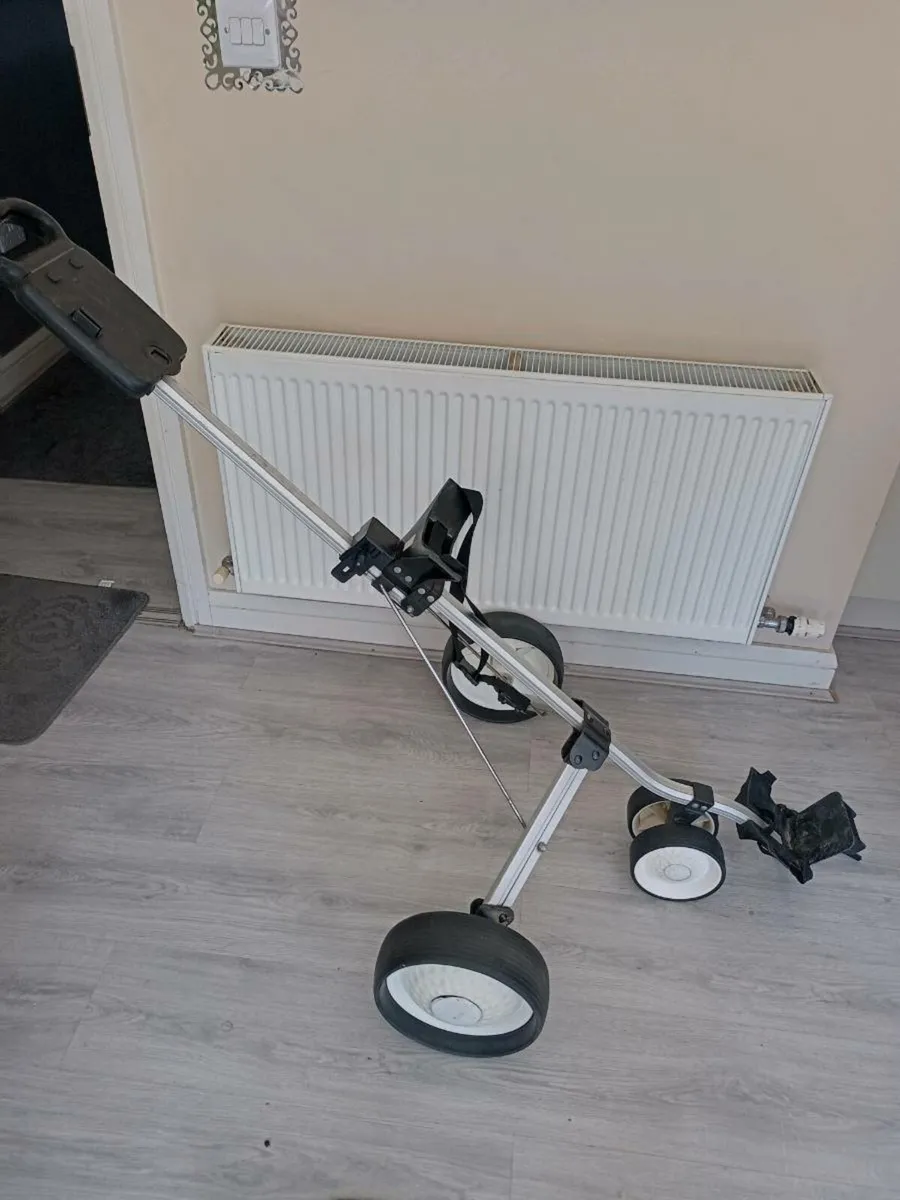 Spalding golf trolley. - Image 4