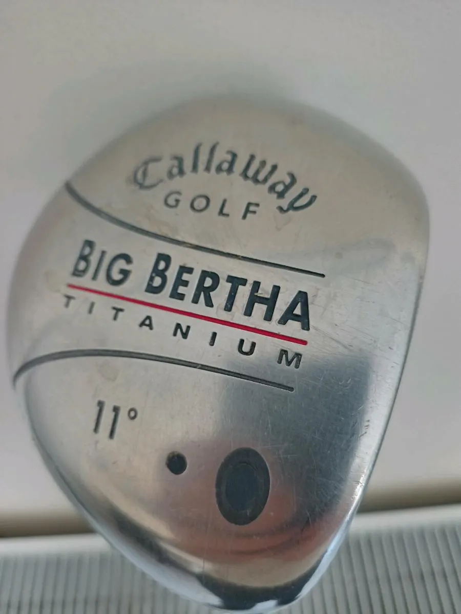 Callaway big Bertha golf Driver 11° regular flex. - Image 1