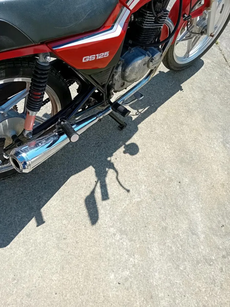 Motorbike - Image 1
