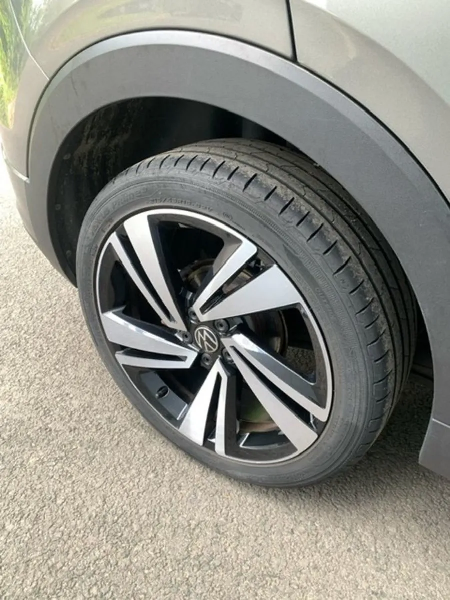 Volkswagen T-Cross R-line 1.0 TSI 110HP DSG Heate - Image 4