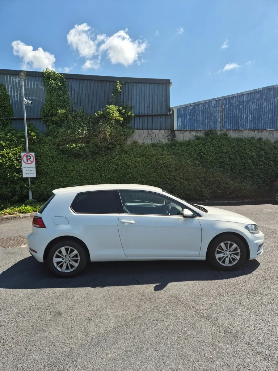 Volkswagen Golf 2019 - Image 1
