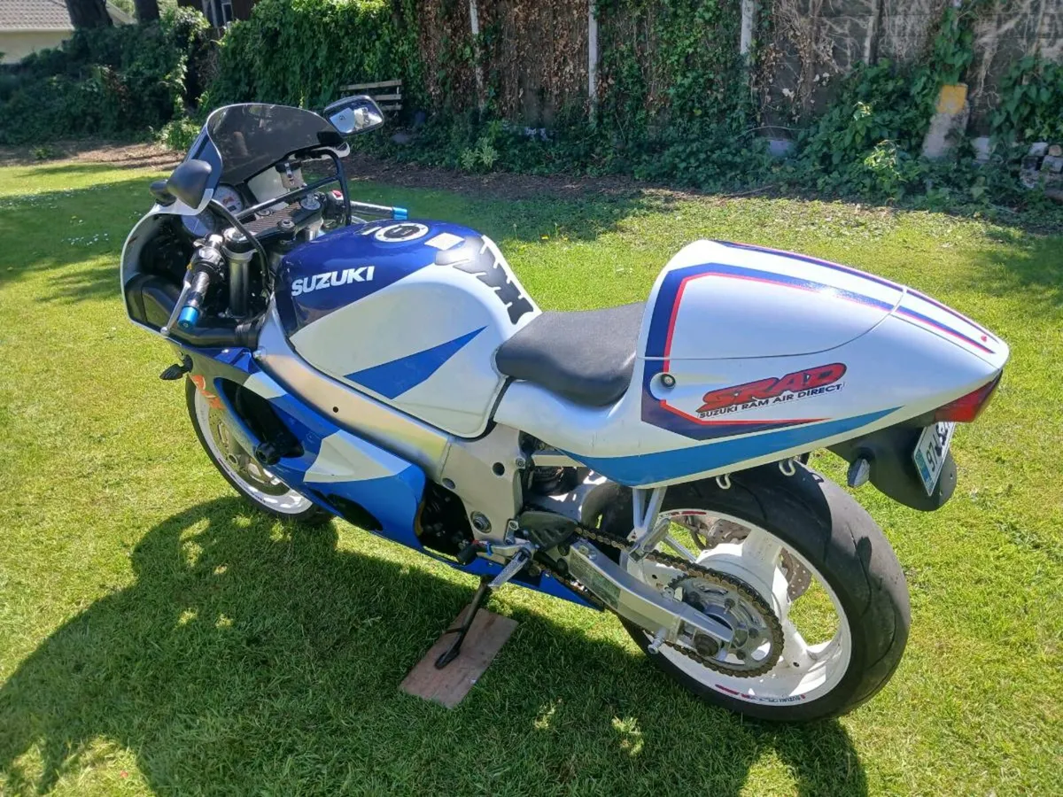 1997 GSXR-600 SRAD - Image 4