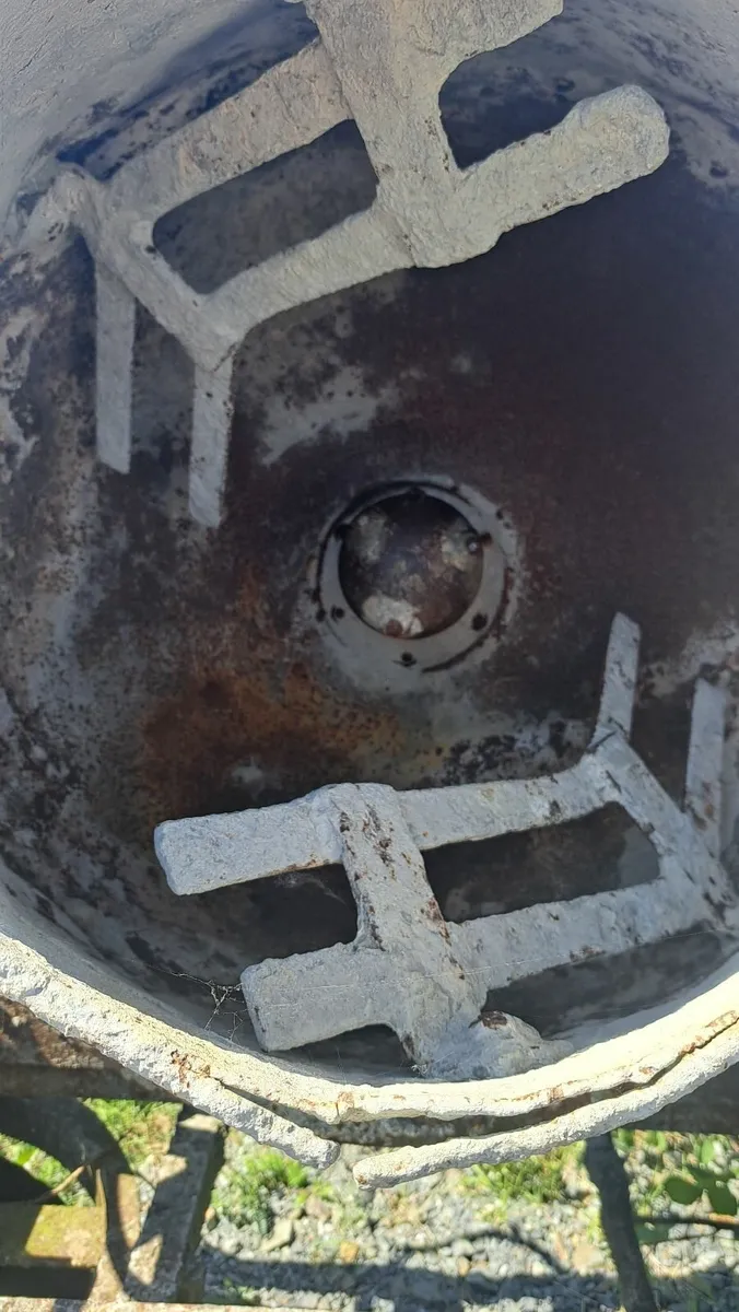 Mixer for sale - Image 3