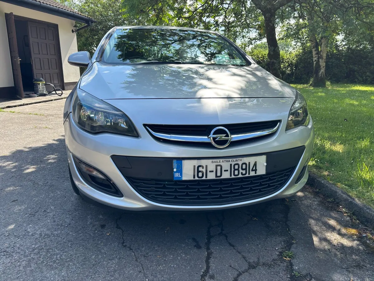 Opel Astra - Image 2