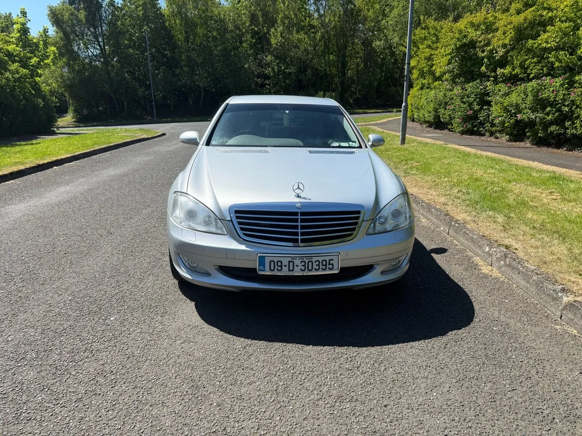 Mercedes-Benz S-Class 2009 CDI 320 - Image 4