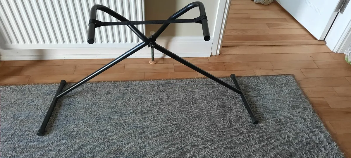Keyboard stand-"foldable - Image 1