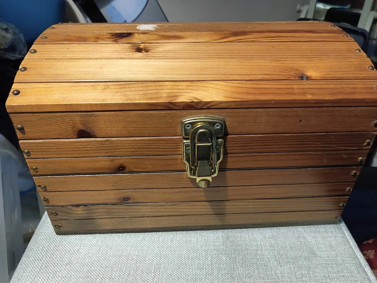 Small Pine Chest - Image 1