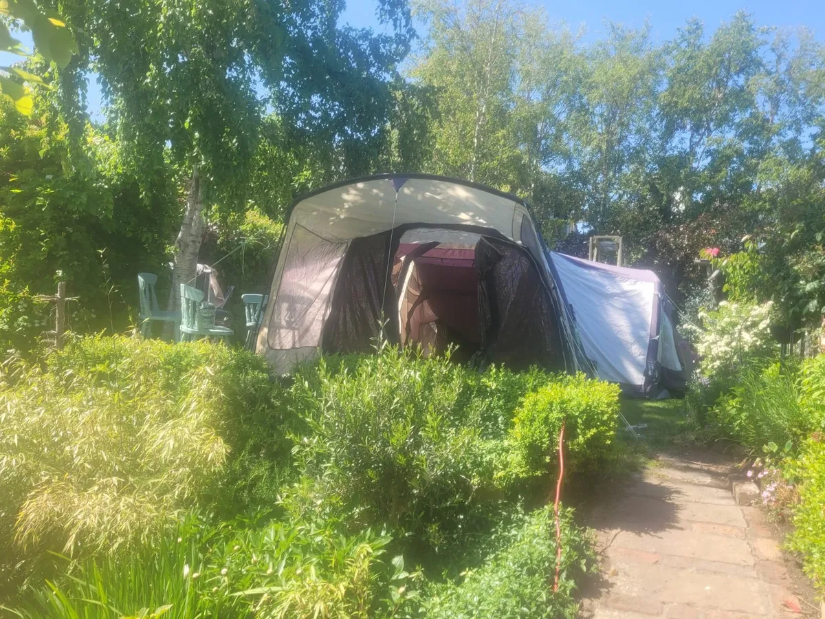 Air beam tent - Image 4