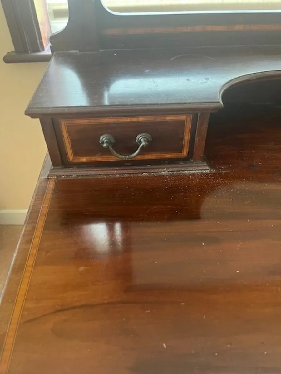 Dressing Table with Mirror - Image 2