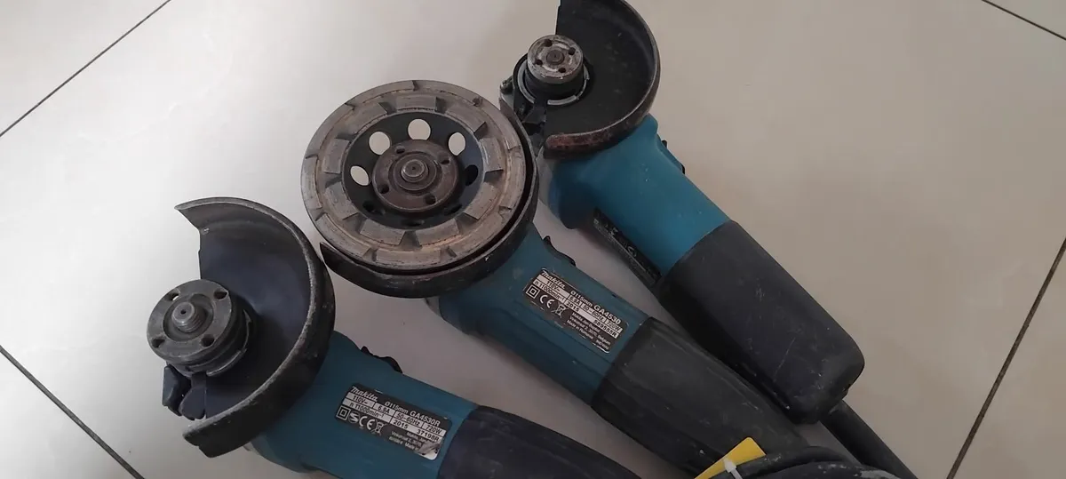 3 x Makita 115mm Grinders 110v - Image 2