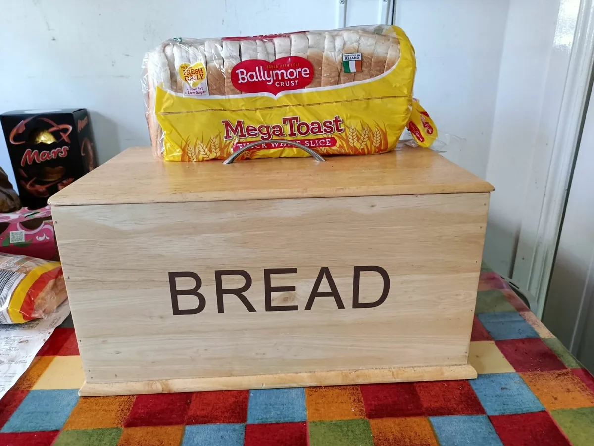 Large Pine bread bin