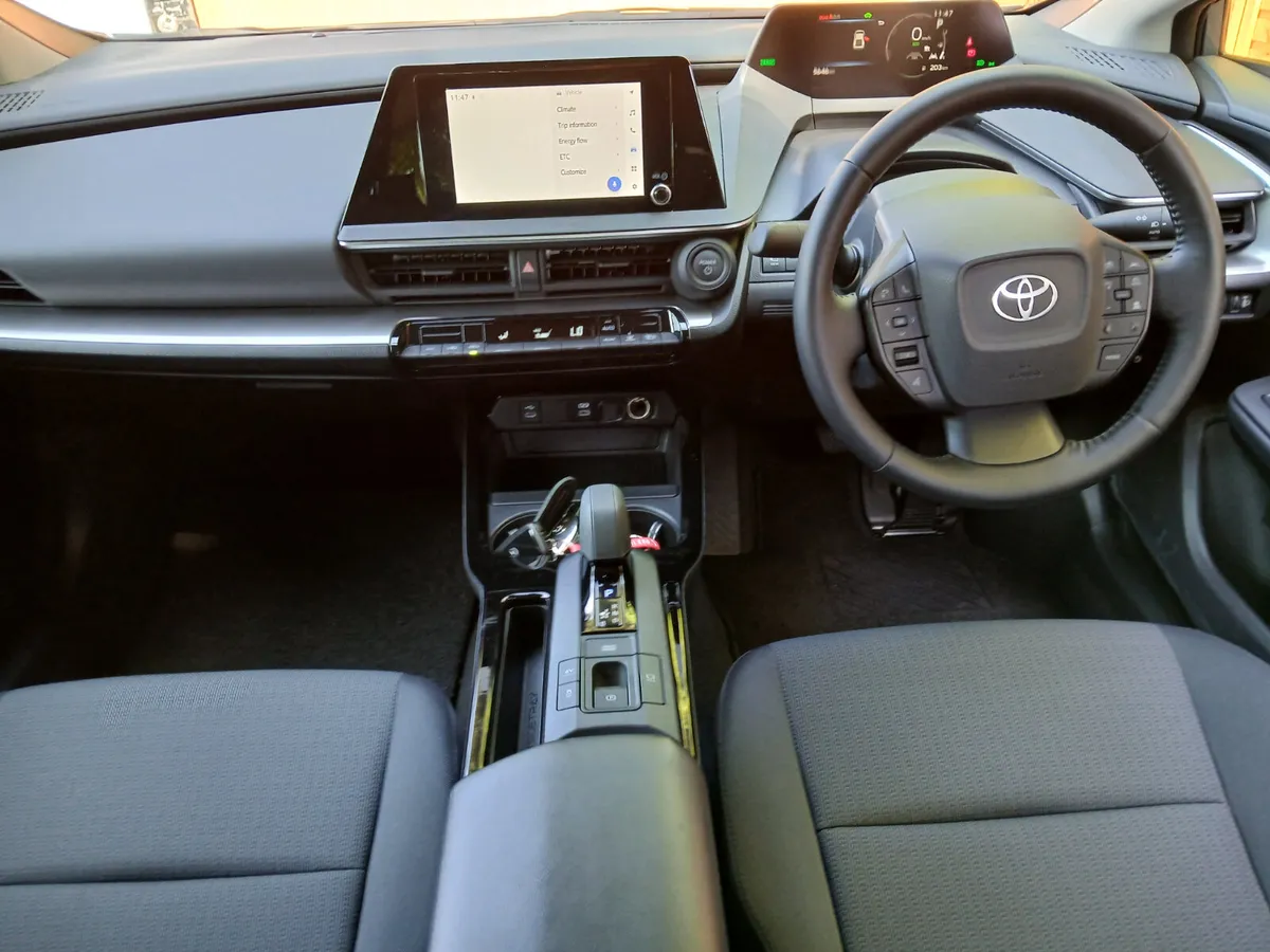 🆕️2024Toyota Prius 1.8 Hybrid Luxury🆕️ - Image 4