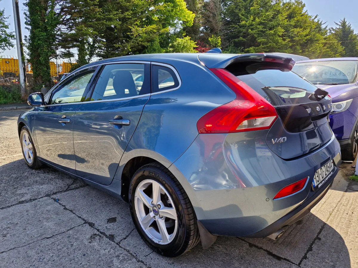 2013 VOLVO V40 SE AUTOMATIC D3 150BHP NCT 09/25 - Image 4