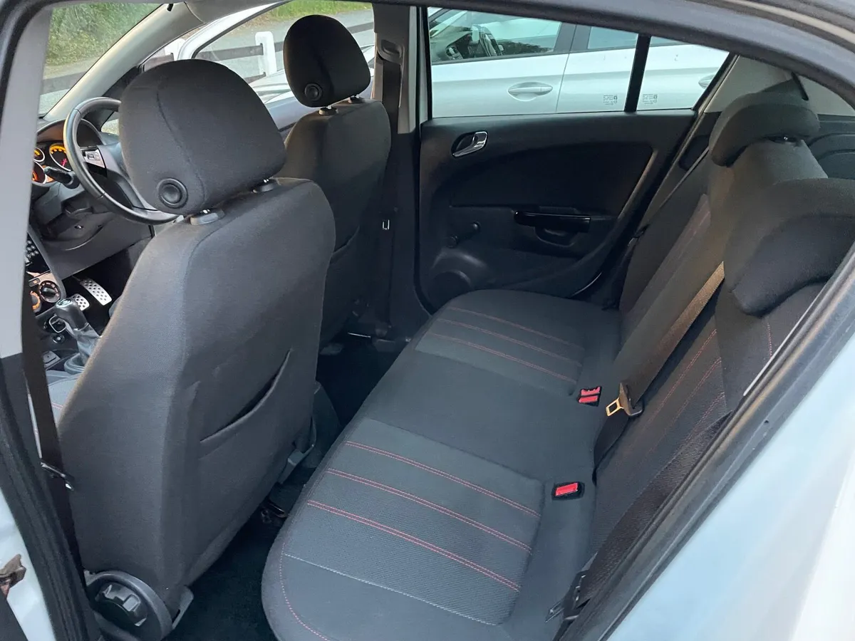 Opel Corsa 2012 - Image 3