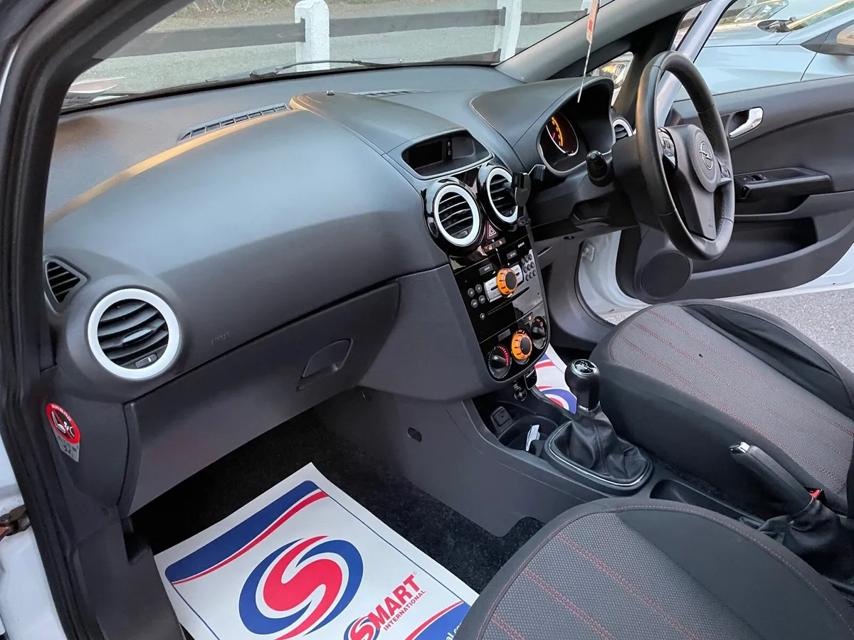 Opel Corsa 2012 - Image 4