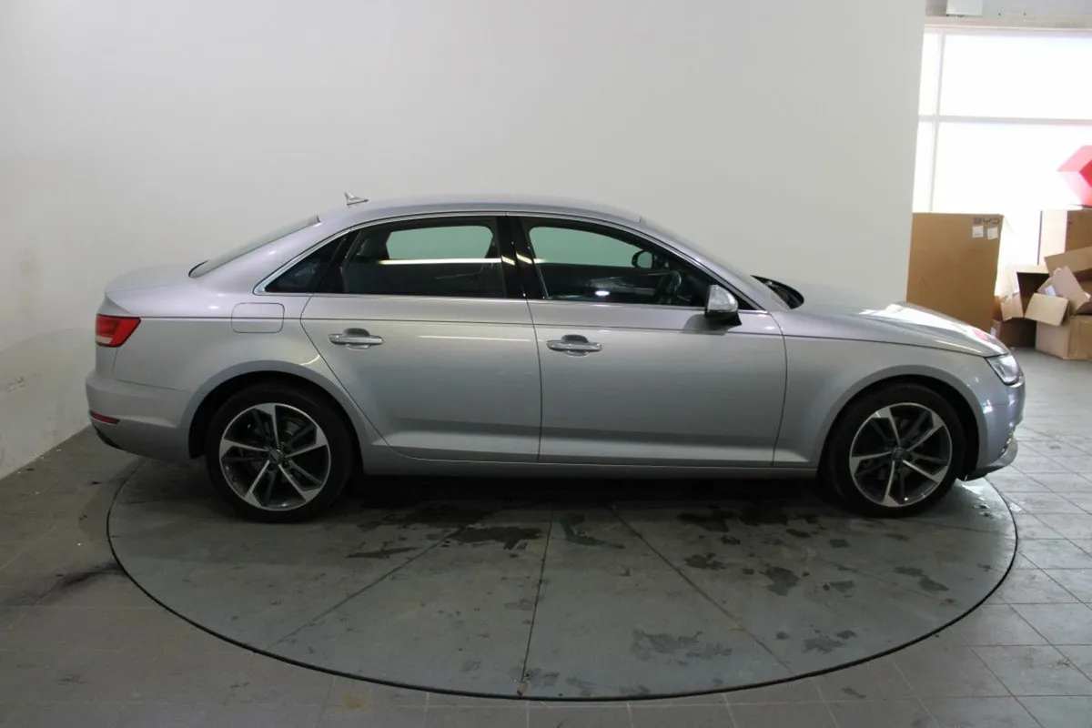 Audi A4 2.0tdi 122HP SE Ultra - Image 3