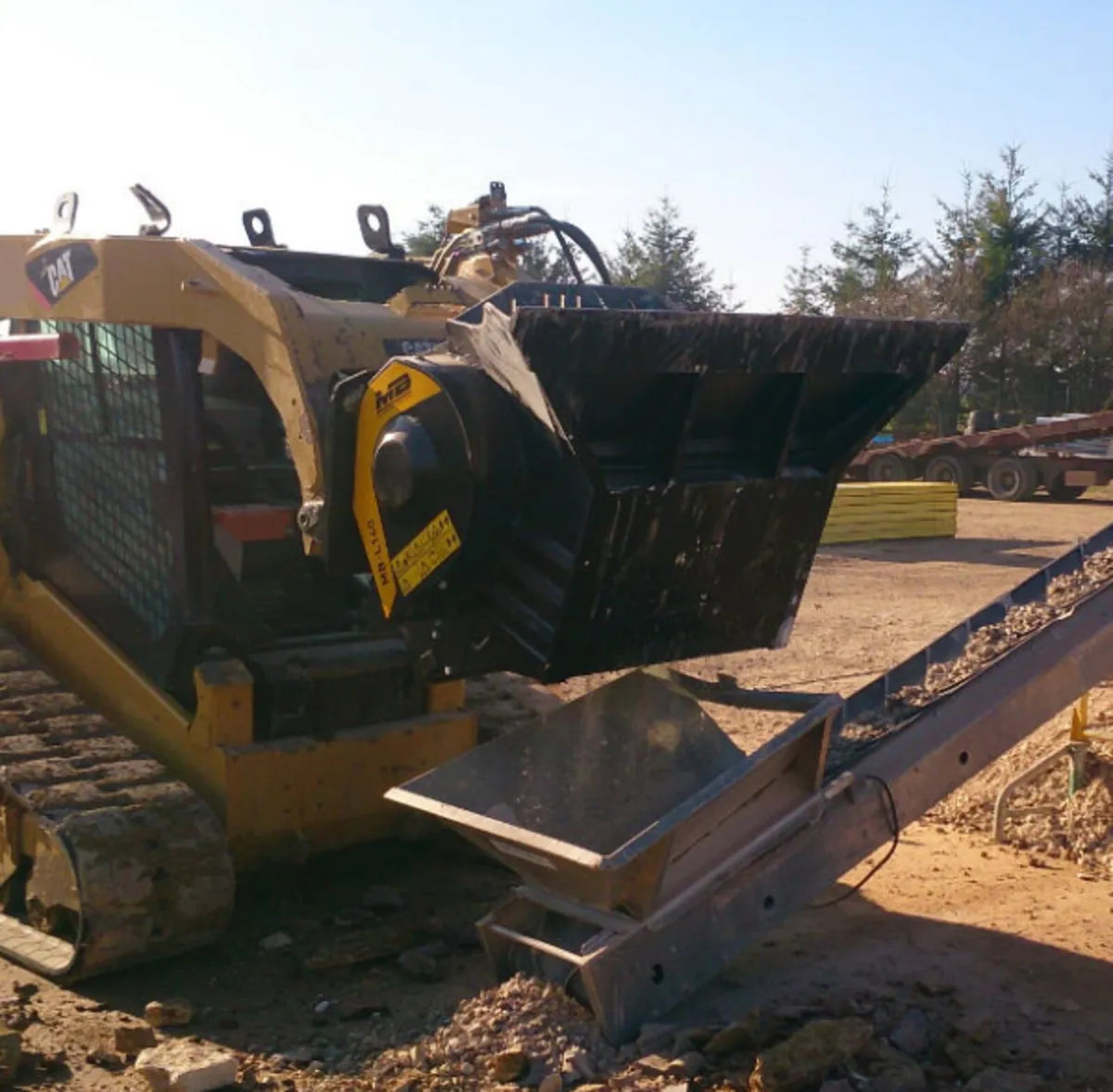 MB L140 Crusher bucket for Loaders - Image 3